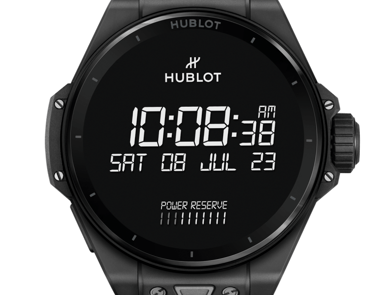 Hublot connected outlet