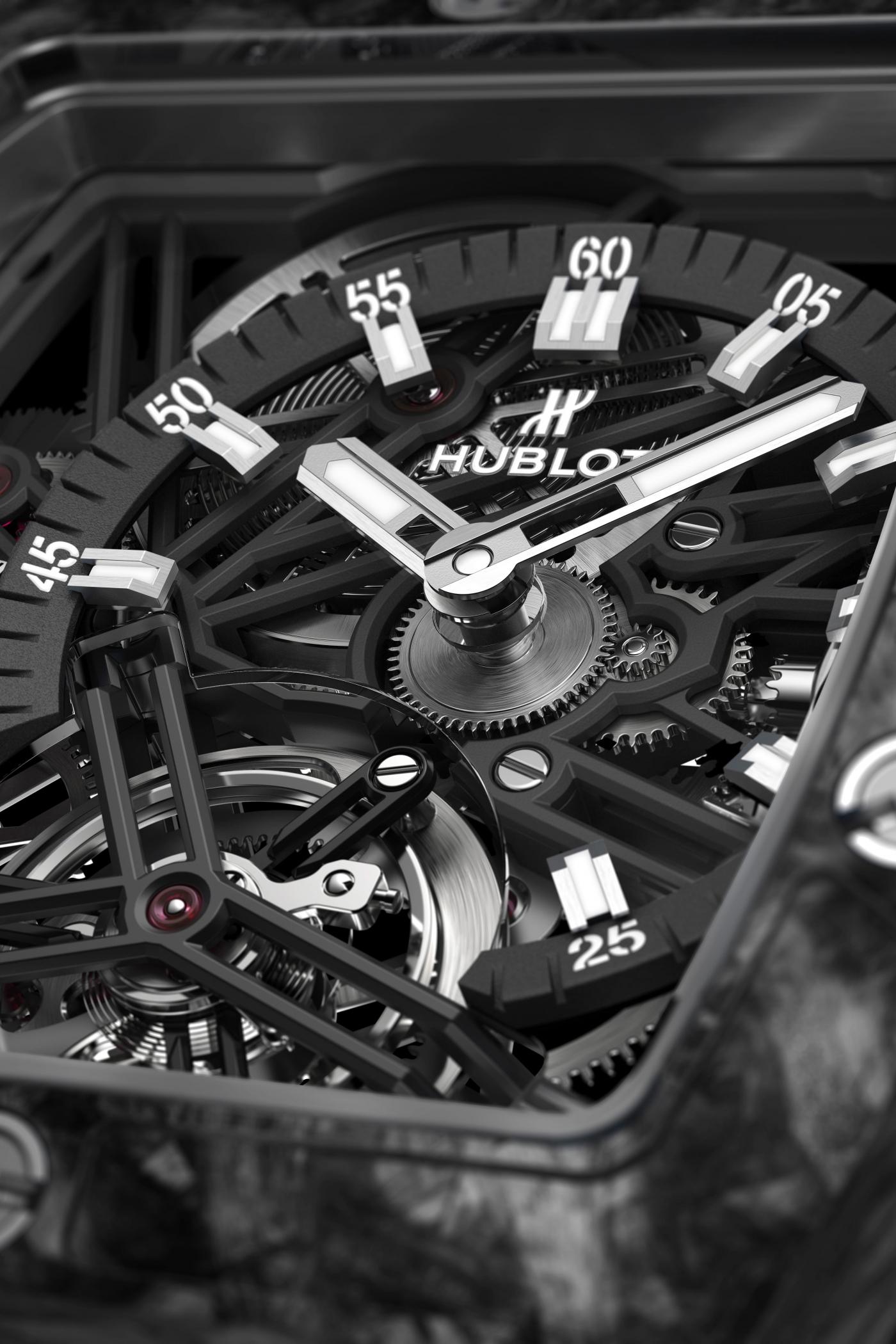 Case close-up of the Spirit of Big Bang Tourbillon Carbon Black