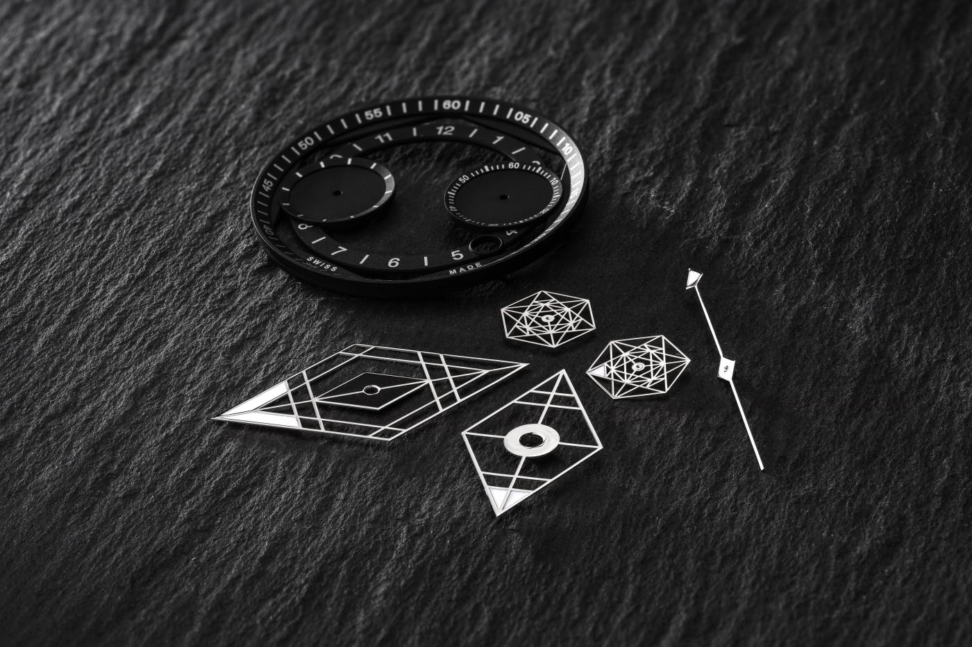  Dial and hands of the Big Bang Sang Bleu II Titanium