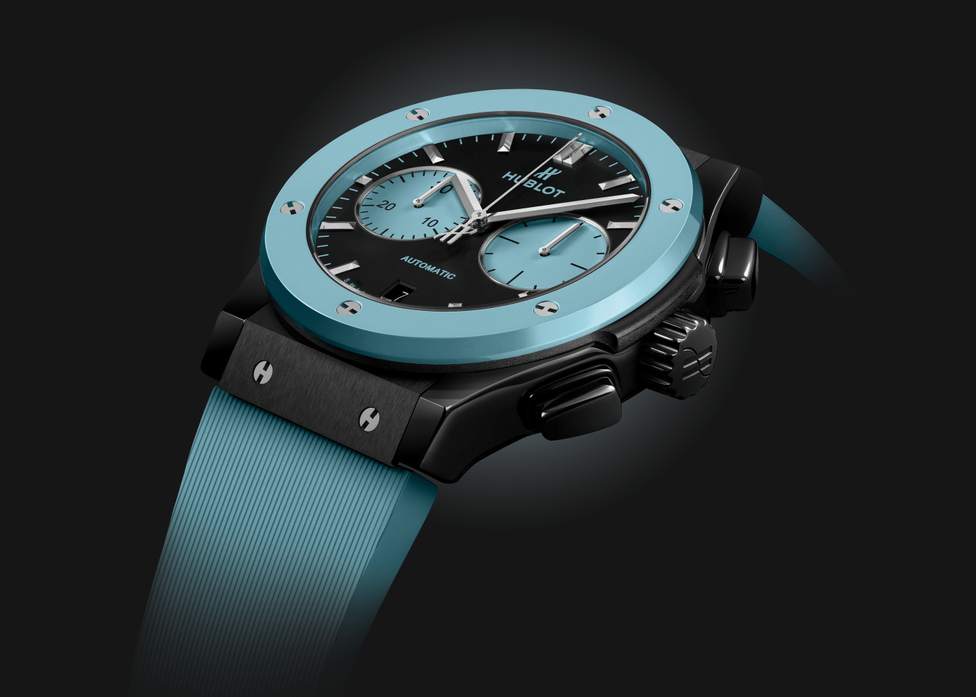 classic-fusion-capri-side