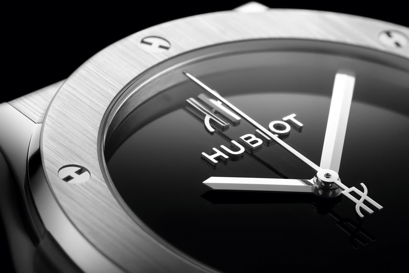 classic-fusion-titanium-40th-shot1_1