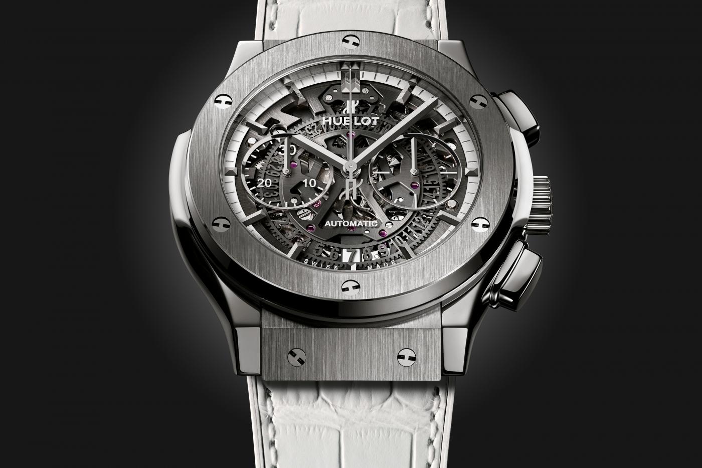 Classic Fusion Aerofusion Chronograph All White 45 mm