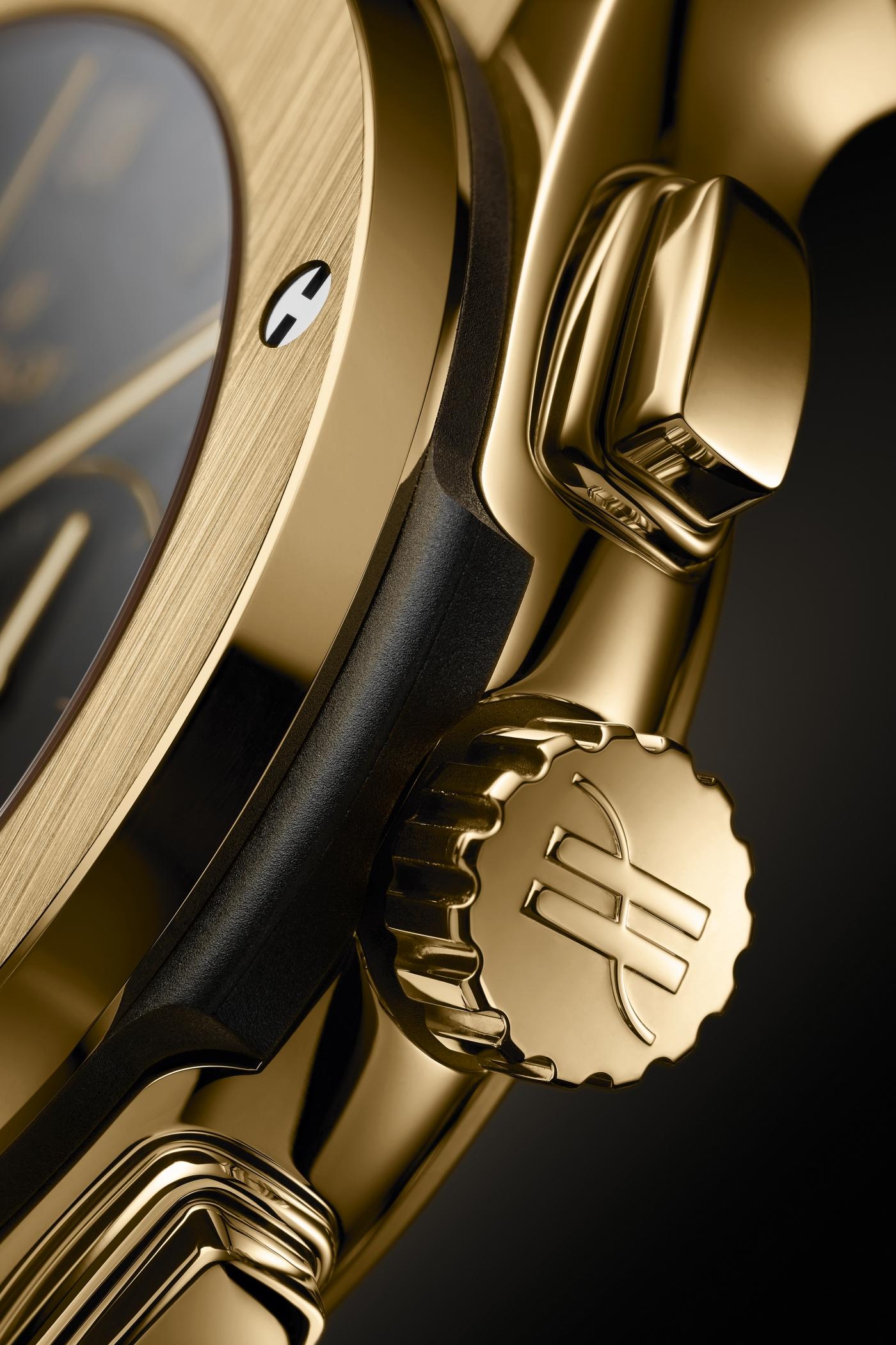 Classic Fusion Chronograph Yellow Gold 42 mm