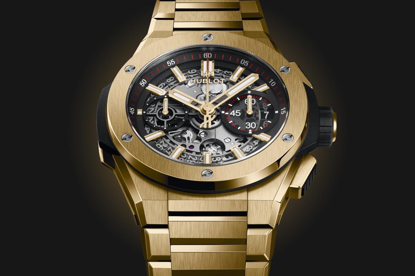 big-bang-integrated-yellow-gold-42-mm-ad-shot