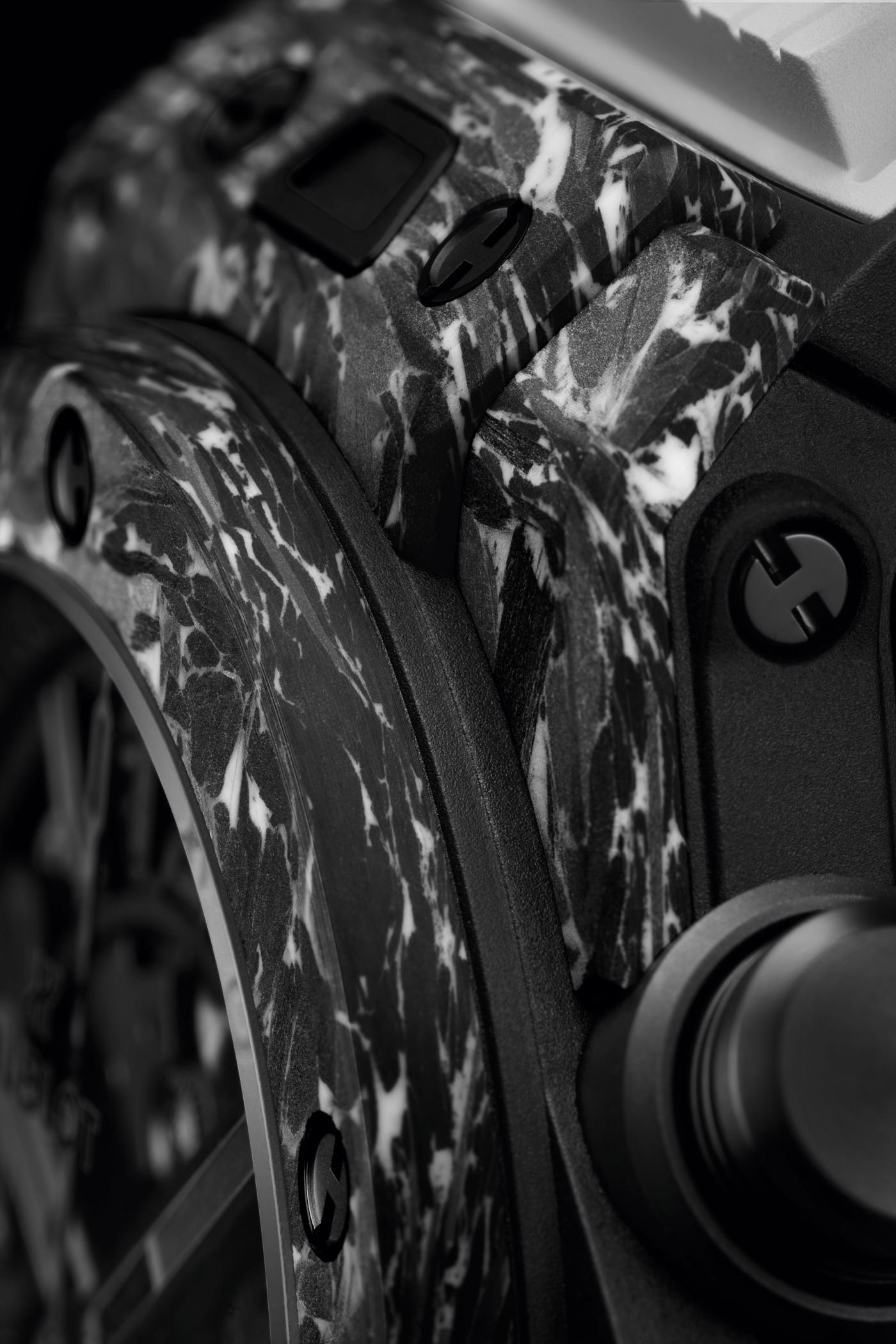 Big Bang Unico Carbon White 44 mm