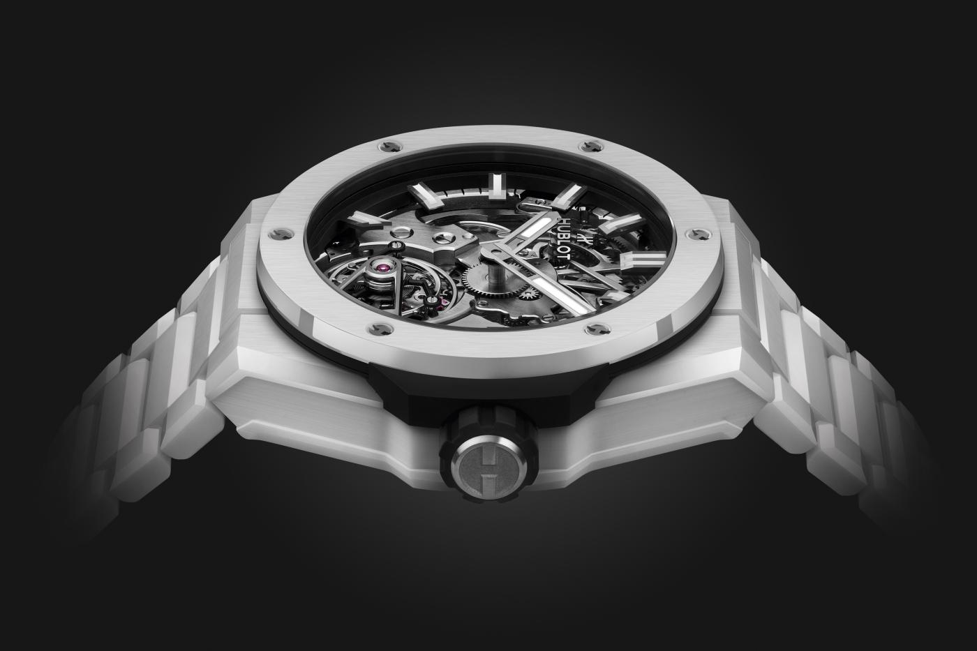 A WORLD FIRST: HUBLOT UNVEILS THE FIRST 100% CERAMIC MINUTE REPEATER