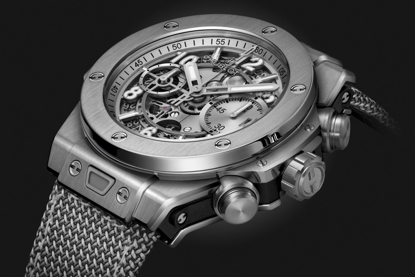 Big Bang Unico Essential Grey 42 mm