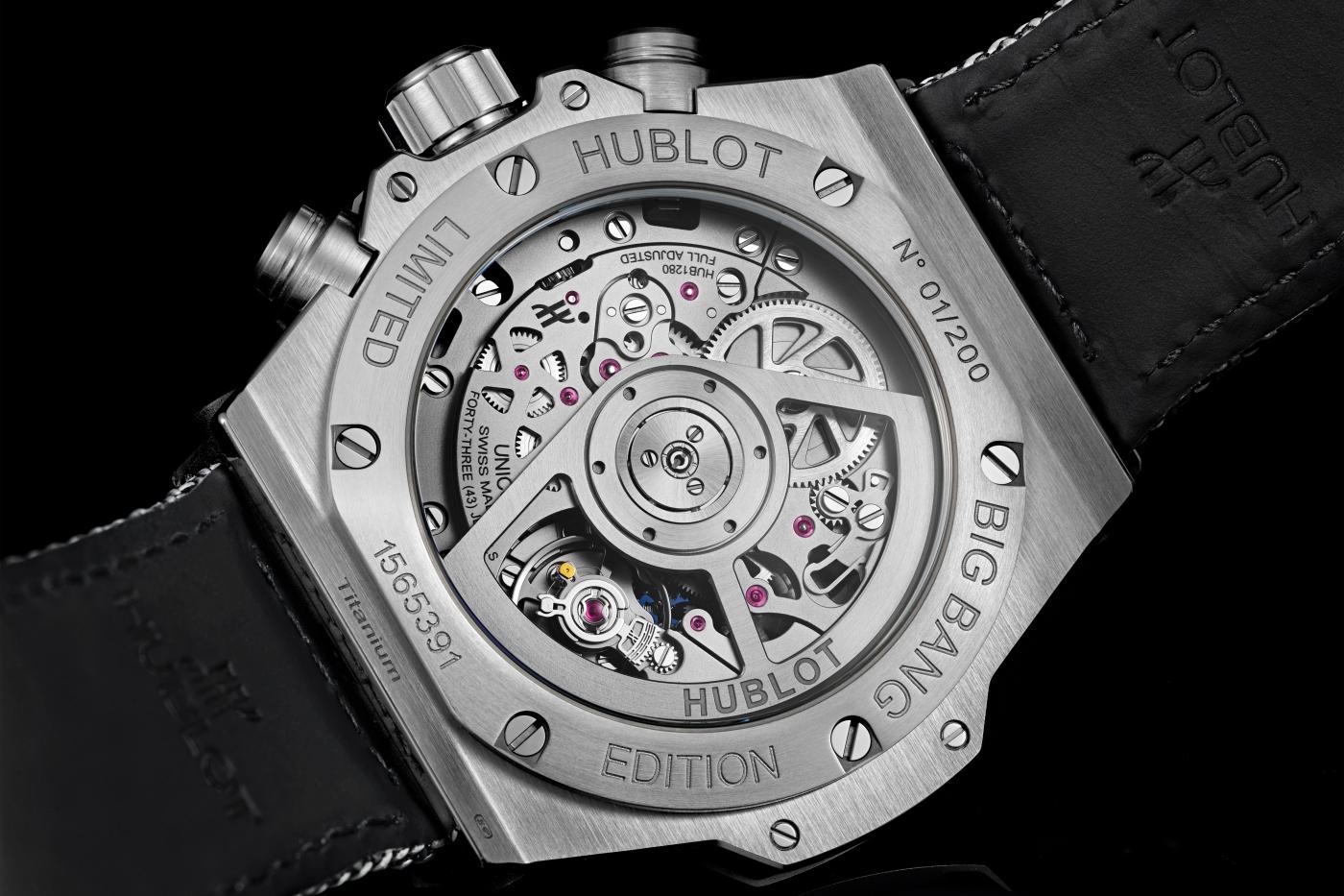  HUBLOT BIG BANG UNICO ESSENTIAL GREY