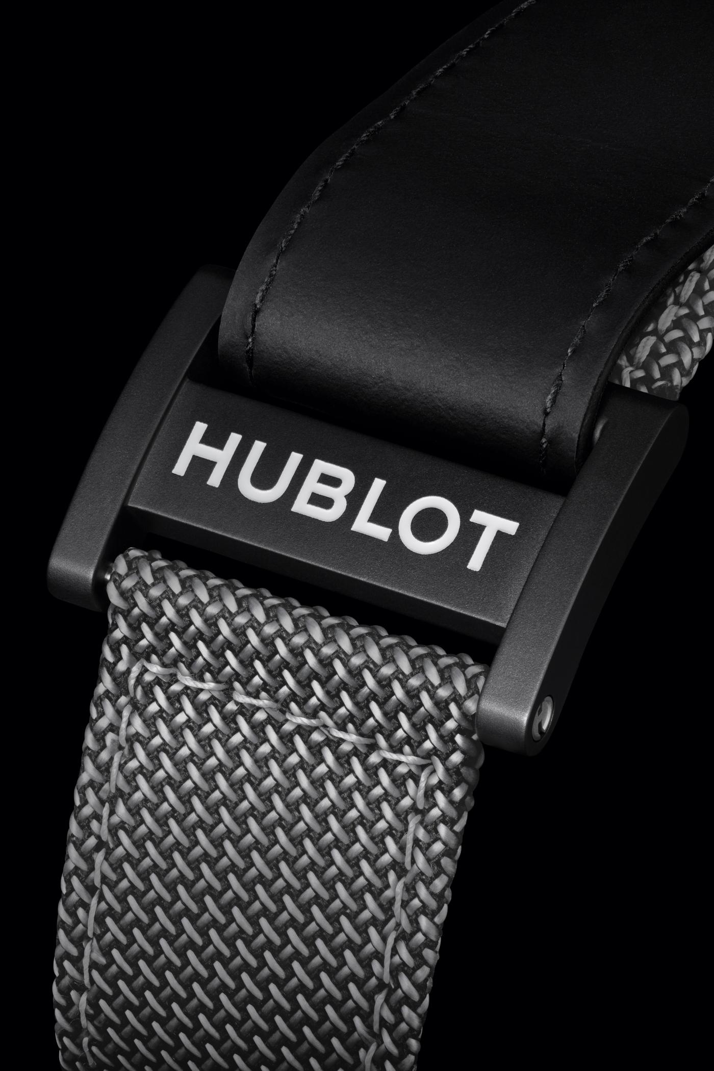  HUBLOT BIG BANG UNICO ESSENTIAL GREY