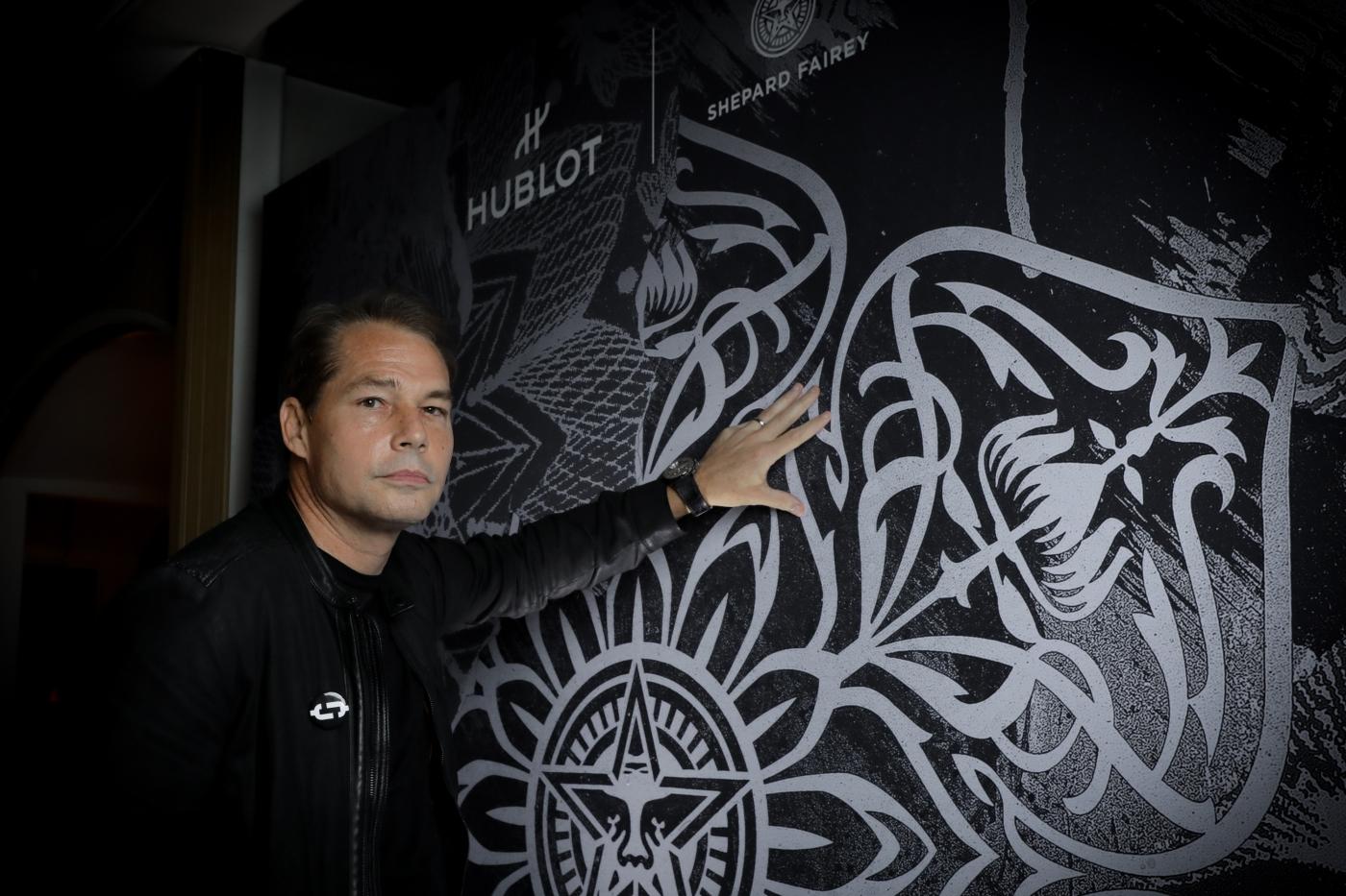 Classic Fusion Aerofusion Chronograph All Black Shepard Fairey