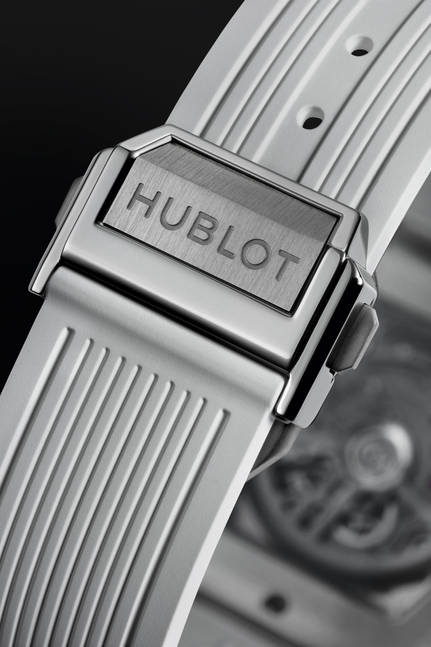 Spirit Of Big Bang Titanium White Diamonds 39 mm