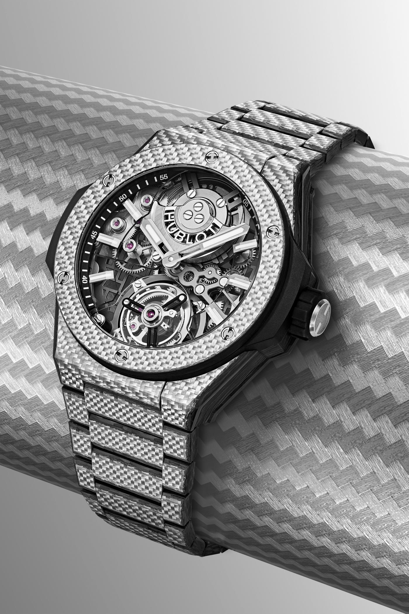 BIG BANG INTEGRATED TOURBILLON FULL CARBON