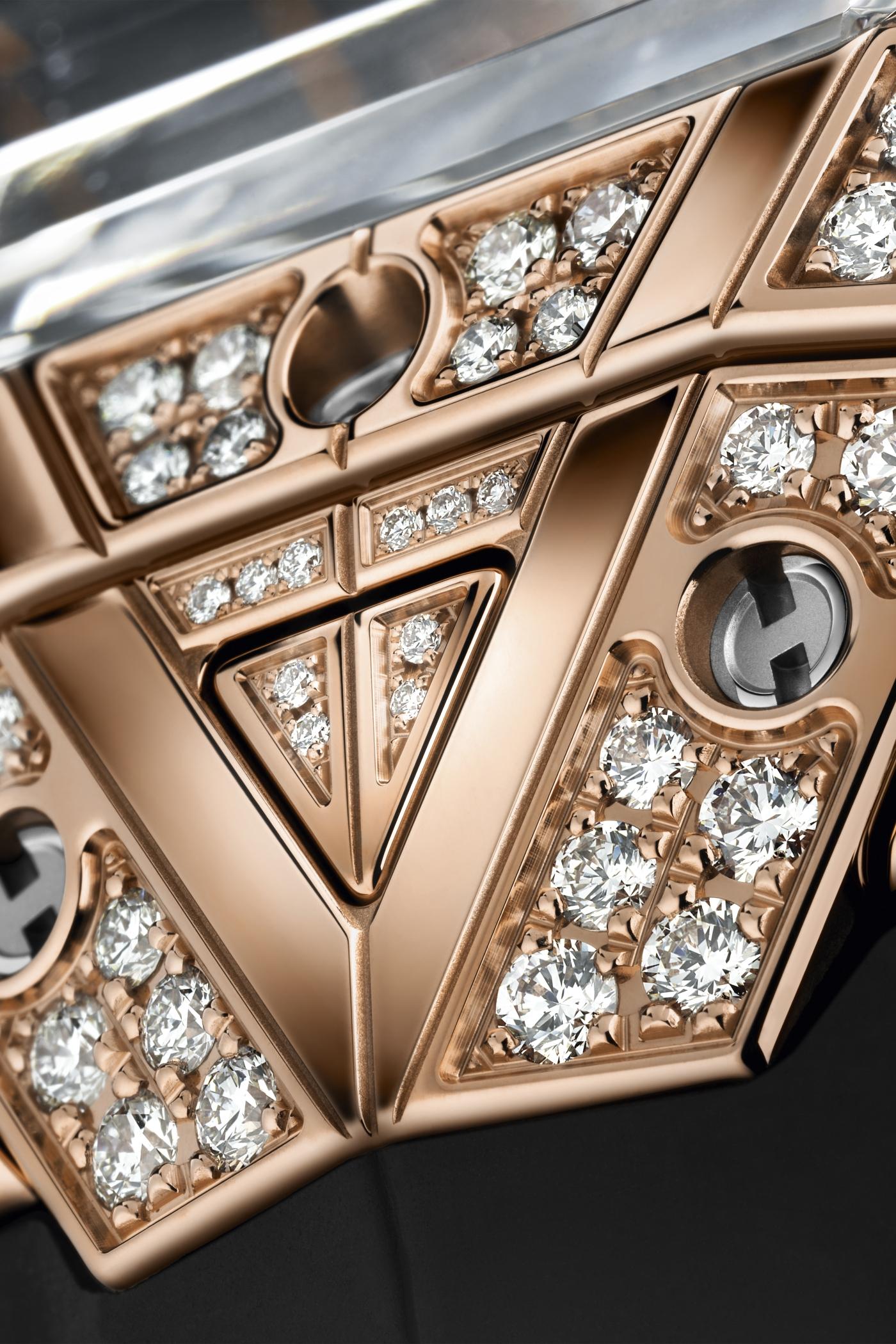 Spirit of Big Bang Sang Bleu King Gold Pavé 42 mm