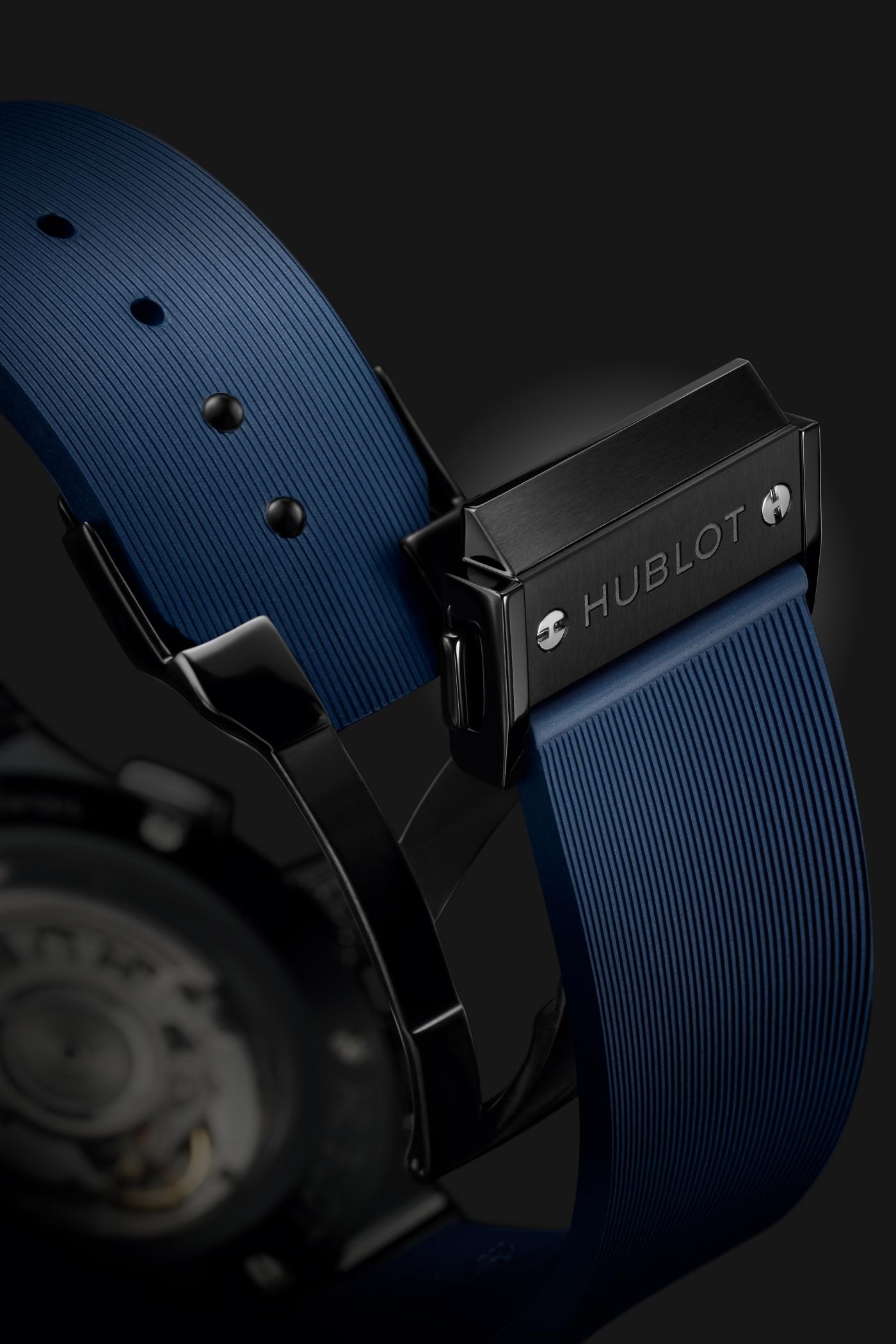 Classic Fusion Ceramic Blue Chronograph 45 mm