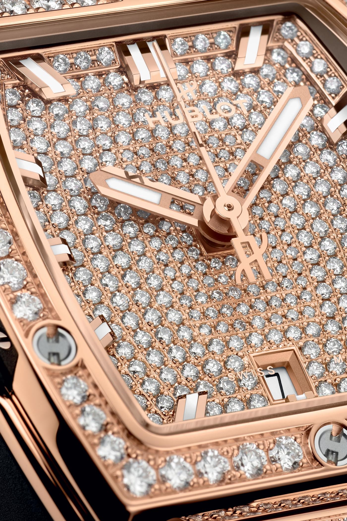 Hublot Spirit of Big Bang King Gold Full Pave Close Up