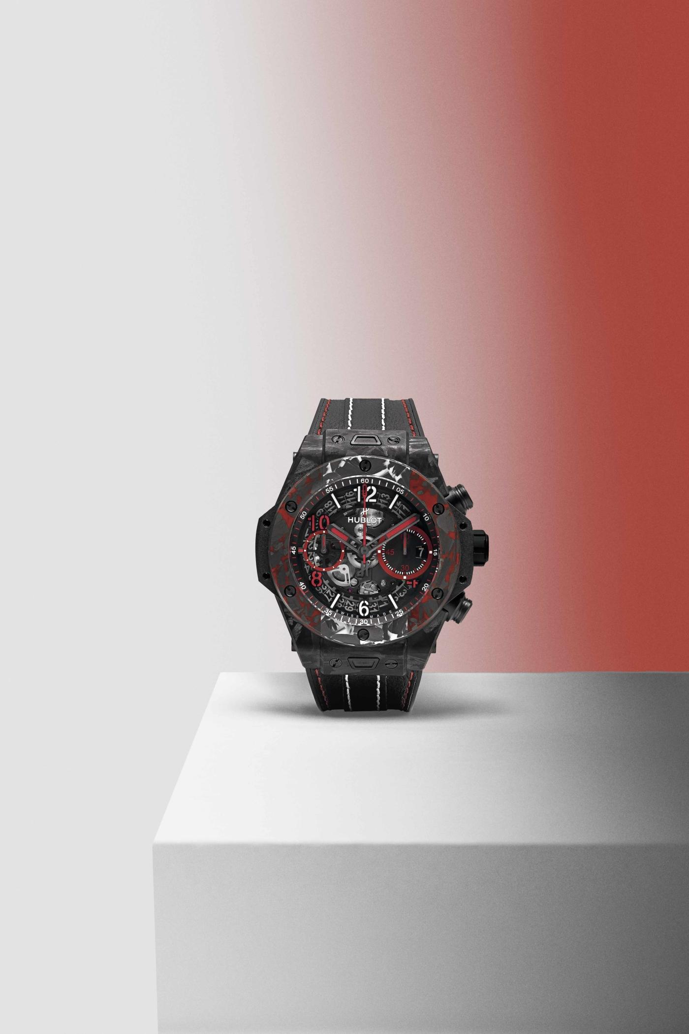 big-bang-unico-carbon-canada-42-mm