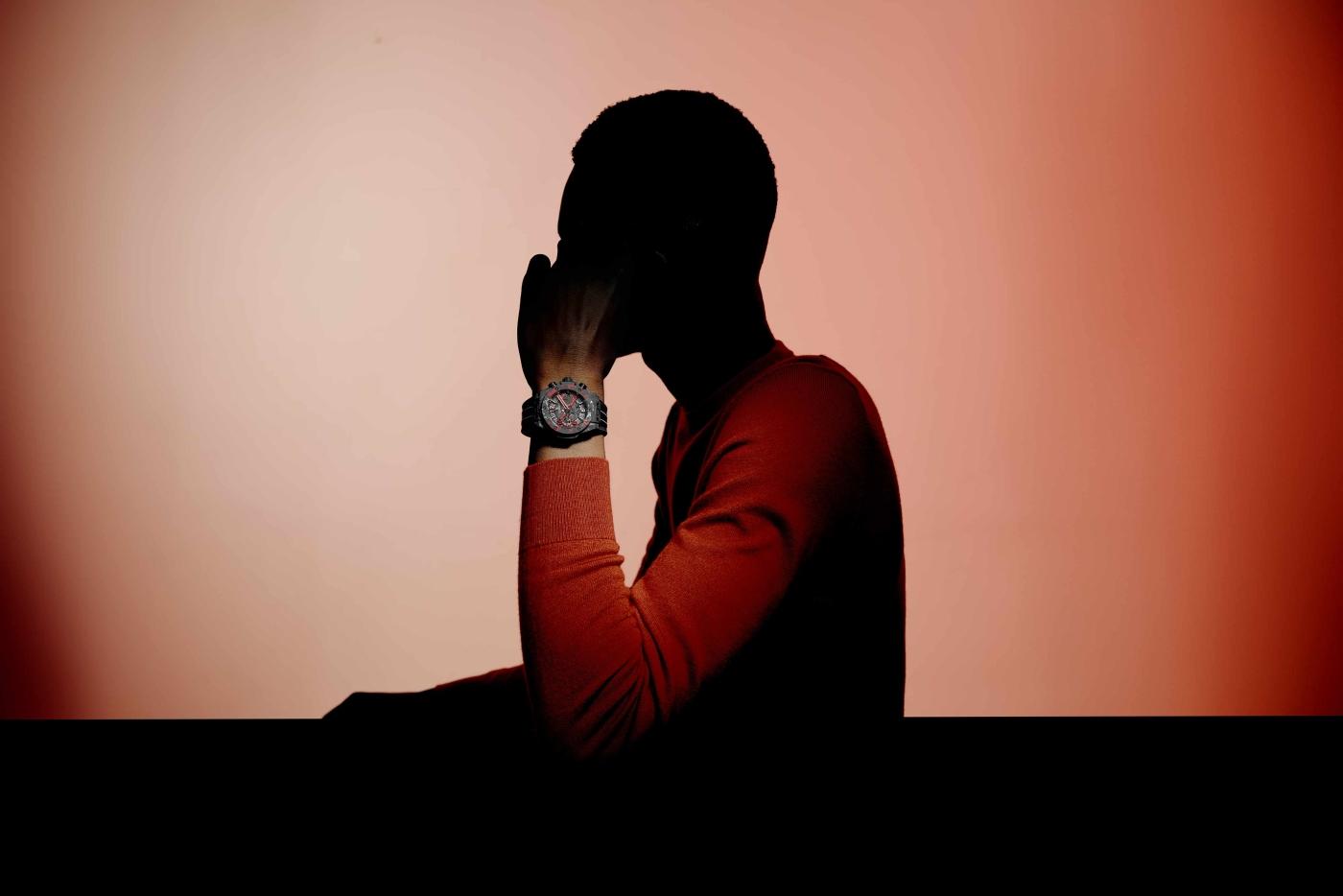 big-bang-unico-carbon-canada-42-mm