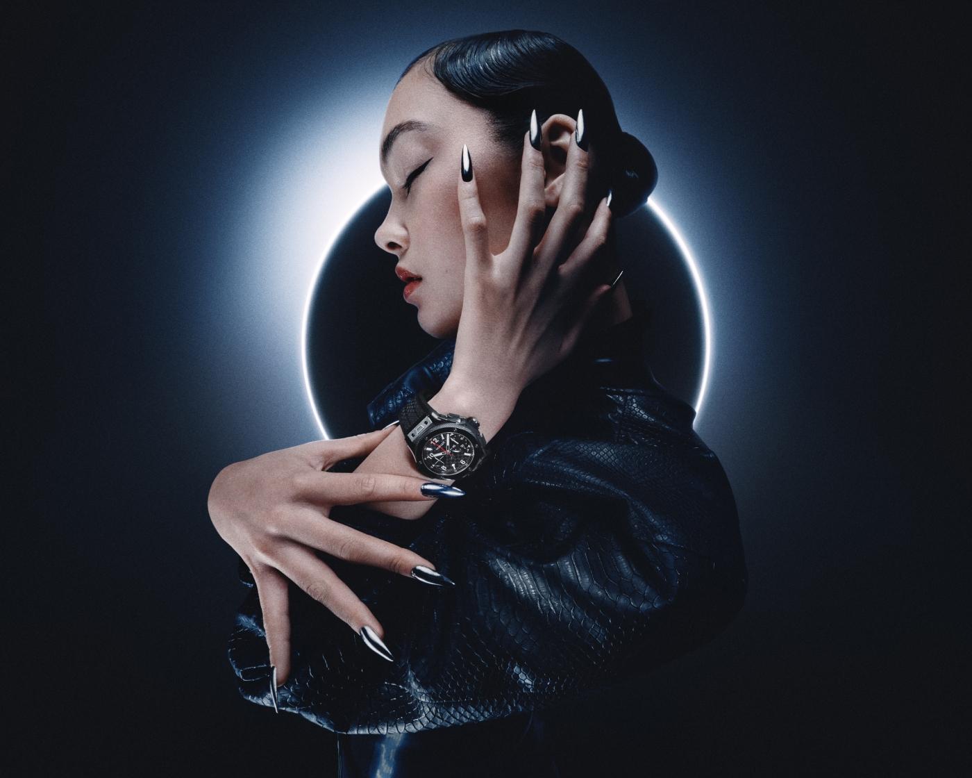 Big Bang 20th Anniversary woman wearing Titanium Ceramic