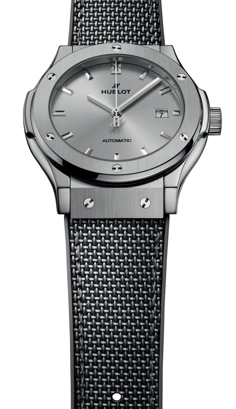 classic-fusion-essential-grey