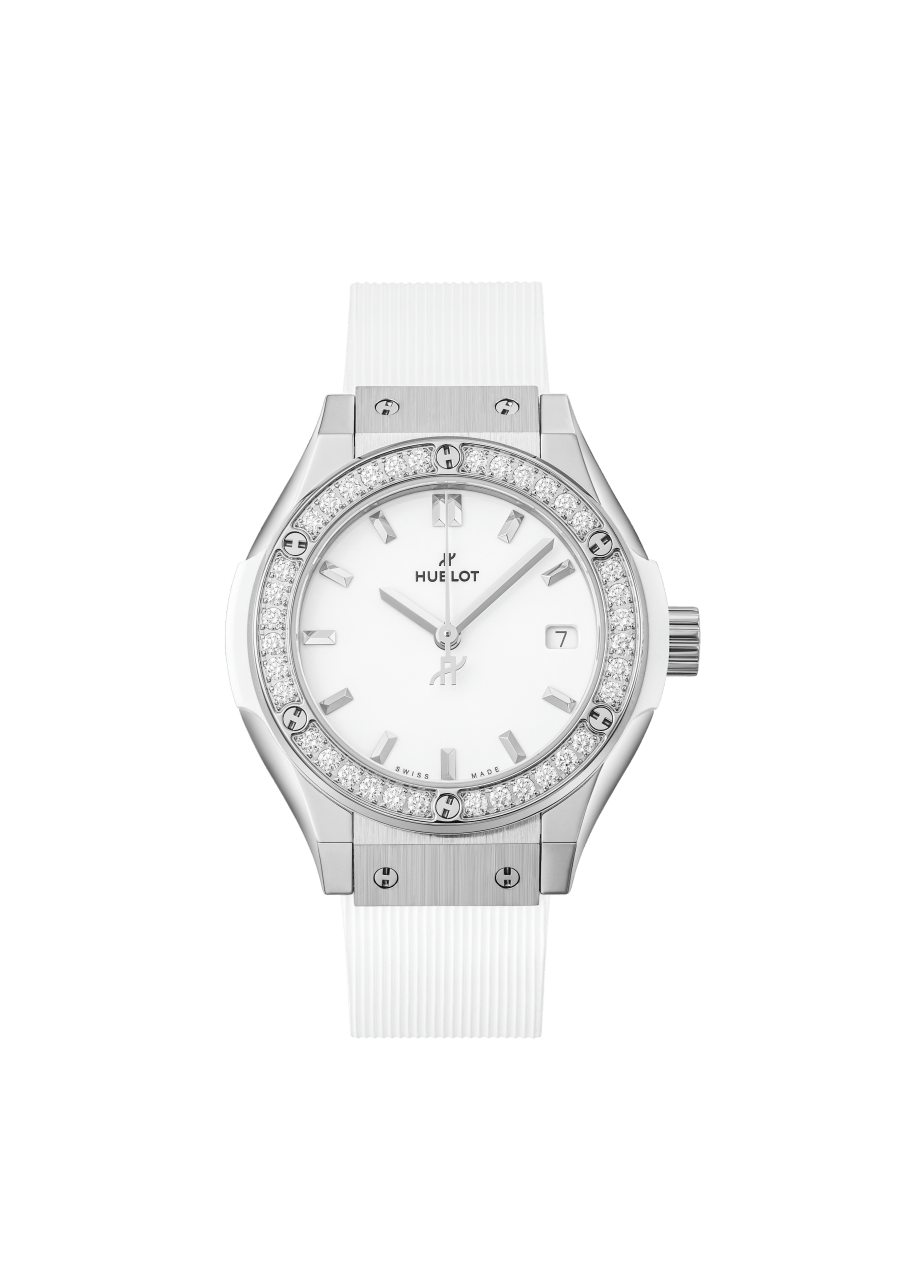 Front shot of Classic Fusion Titanium White Diamonds 29 mm